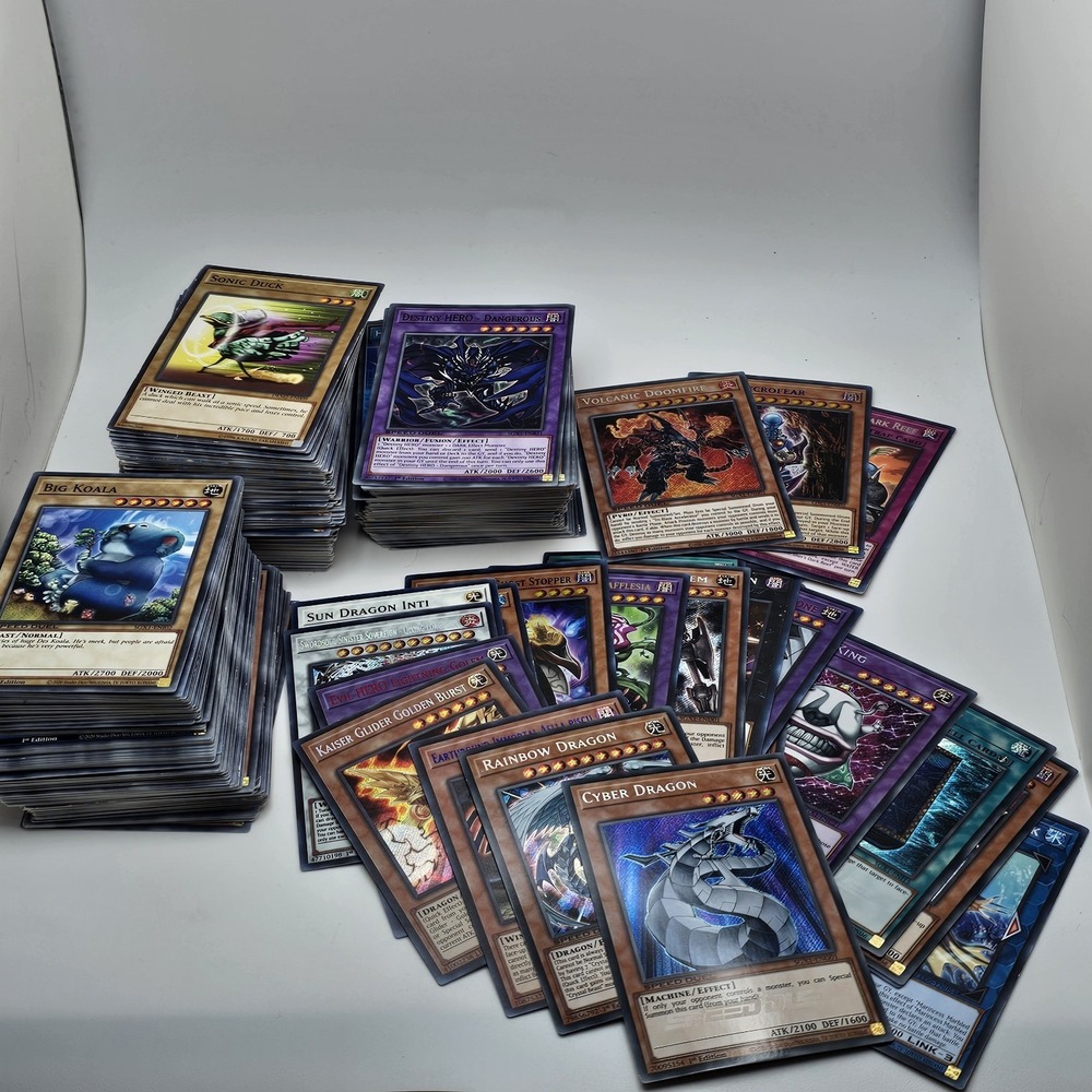 Yu-Gi-Oh! Bulk Lot Approx. 300 Cards. Common, Rare and Ultra rare mixed.